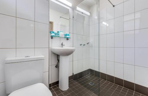 Darwin City Centre Hotel | Vitina Studios by Argus