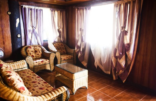 Donsol Resort | Vitton Beach Resort