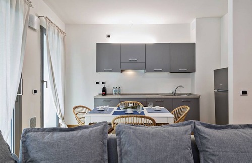 Boccadasse Apartment | ViviBoccadasse by Wonderful Italy - Azalea