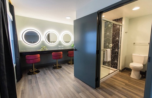 Old Fourth Ward Hotel | voco The Darwin Atlanta Midtown by IHG