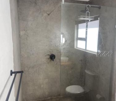 Oudtshoorn Apartment | Volgenoeg Self Catering Family Unit