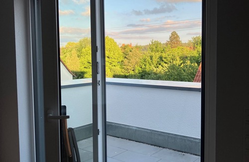 Villingen-Schwenningen Apartment | Voll Möbliertes Apartment im Schwarzwald! Neues Apartment Villingen Schwenningen