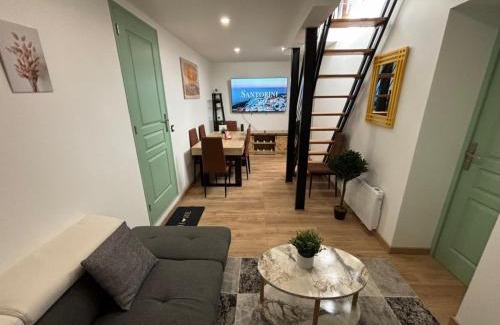 Bagneux Villa | VR House 14 bedrooms 3 min metro 23 beds PARC EXPO