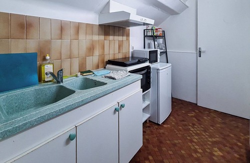 Les Templiers Apartment | Vrbo Property