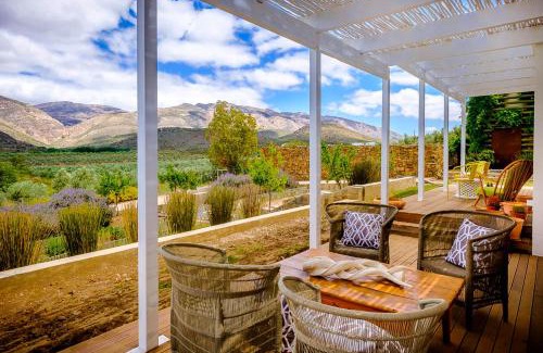 Prince Albert House | Vrisch Gewagt Boutique Self-Catering Olive Farm
