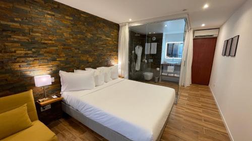 Le Diamant Apartment | Vue Mer & Rocher - Okavango Blue Studio