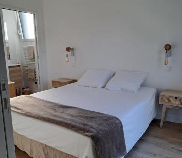 Bourgneuf-en-Retz Apartment | Vue panoramique Marais Breton, 900 m océan, superbe T2 avec terrasse