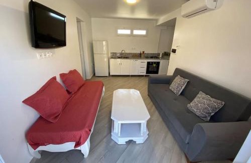 Tizi Ouzou Province Apartment | Vue sur Mer 6 personnes - Location Azeffoun Ait Chafaa-8300Da