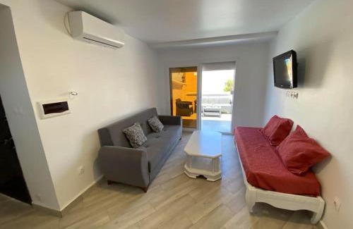 Tizi Ouzou Province Apartment | Vue sur Mer 6 personnes - Location Azeffoun Ait Chafaa-8300Da