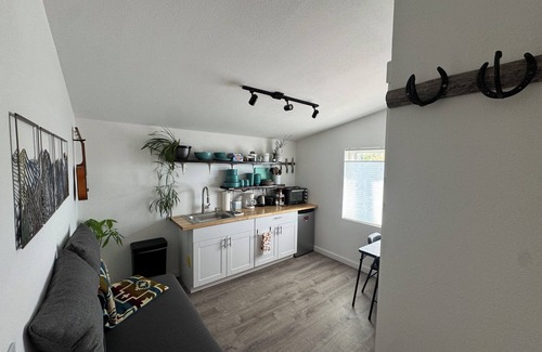 Victor Apartment | VW Microbus Slow Escape, where you’ll enjoy the tranquility of the Tetons💫