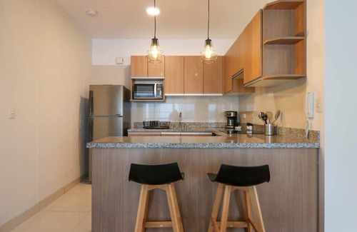 Miraflores Apartment | w * | Comfy 2BR near Parque Kennedy in Miraflores