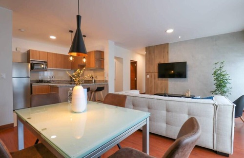 Miraflores Apartment | w * | Comfy 2BR near Parque Kennedy in Miraflores
