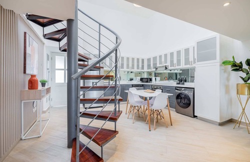 Casco Viejo Apartment | w*| Elegant 3BR with Modern Terrace in Panama