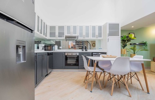 Casco Viejo Apartment | w*| Elegant 3BR with Modern Terrace in Panama