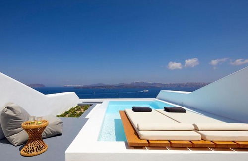 Akrotiri Villa | w Honagua Suite - Akrotiri - A Beautiful 1 Bedroom Suite with Heated Infinity Pool