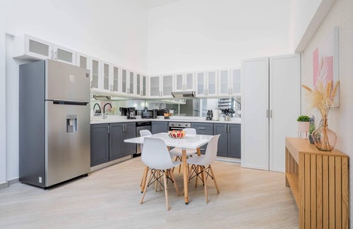 Casco Viejo Apartment | w* | Inviting 2BR w/ Fantastic View in Panama