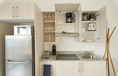 Santa Ana Apartment | w* | Magical Loft in Santa Ana