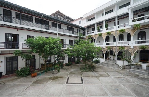 Santa Ana Apartment | w* | Magical Loft in Santa Ana