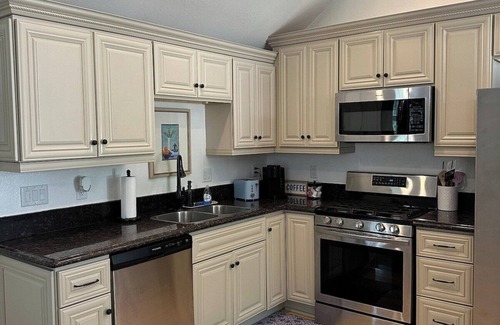 Muskego House | W179-Pearl · Muskego Getaway