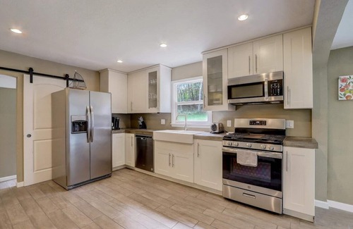 Muskego House | W194S-Racine · Muskego Hideaway on 2 Acre Lot