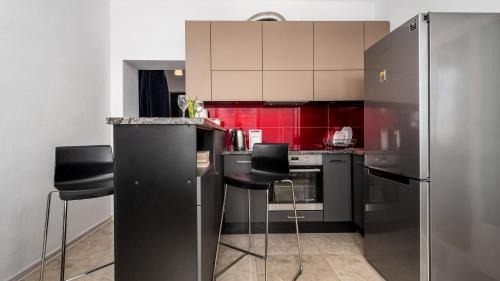 Muranow Apartment | Wałowa City Centre, Sun & Snow