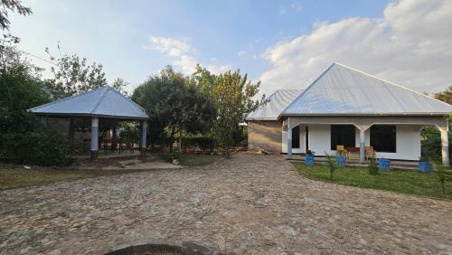 Mwanza Bed & Breakfast | Wabike & Deen