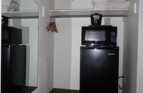 Wachapreague Hotel | Wachapreague Inn