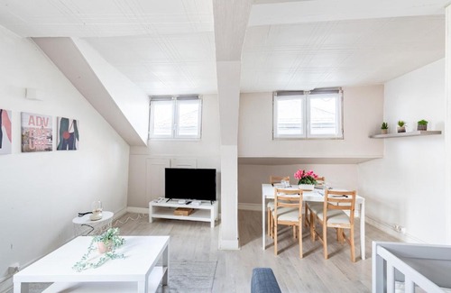 Darnetal Apartment | Waddington 201