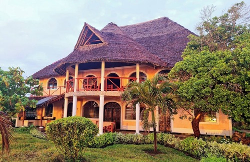 Shimoni Villa | Wagawimbi Villa 560 m2, Breathtaking View of the Indian Ocean, Kenya