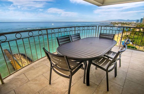 Waikiki Condo | Waikiki Shore 1000 Oceanfront 2 BD + Bonus BD 2 BA