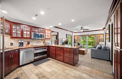 Wailua Condo | Waipouli Beach Resort Exquisite Luxury Garden View Large Yard Perfect for Fam