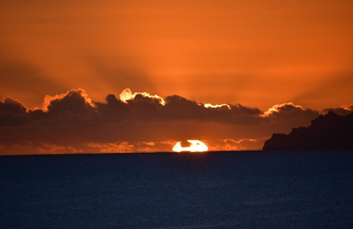 Waipu Cove Cottage | Waipu Cove Beach - BAREFOOT COTTAGE