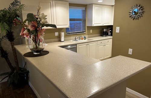 Englewood Condo | Wake Up To The Amazing Sounds And Views Of The Gulf!