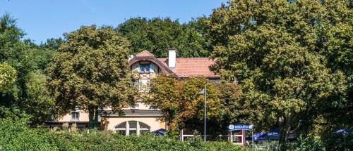Petershausen-Ost Hotel | Waldhaus Jakob