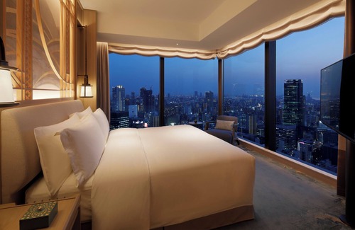 Kita Hotel | Waldorf Astoria Osaka