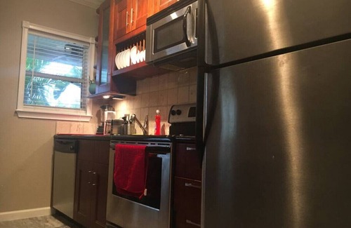 St. Petersburg Condo | Walk Everywhere | ❤️ of Downtown St Pete