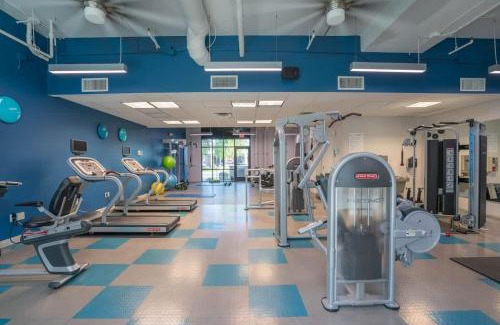 Tempe Apartment | Walk To ASU Near Sloan Prk Pool Gym Parking WD