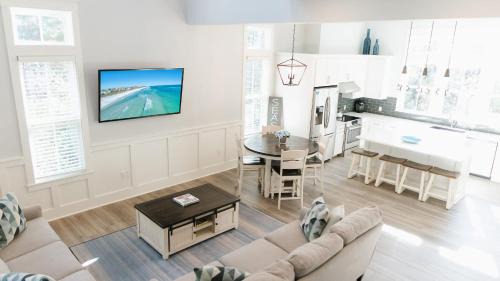 Hammocks of Seagrove House | Walk to Beach 2 Shared Pools Enclosed Porch Bikes 30A Hideaway by AvantStay