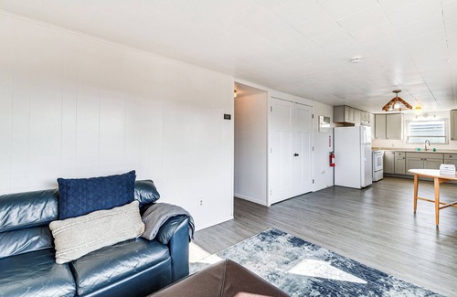 Westport Apartment | Walk to Beach & Harbor: Spacious Westport Apt!