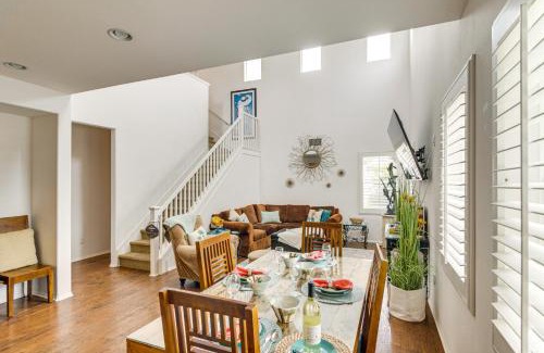 Oxnard House | Walk to Beach Luxe San Buenaventura Villa!