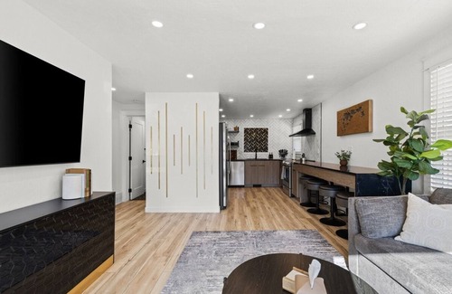 Southeast Boise House | Walk to BSU & Downtown-Modern