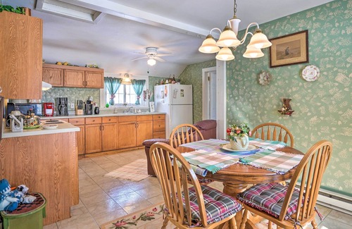 Mayville Cottage | Walk to Chautauqua Lake: Mayville Getaway!