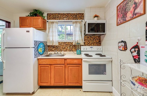 Ithaca House | Walk to Cornell University: Charming Duplex!