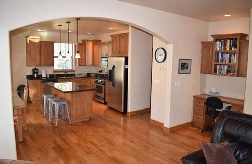 Durango House | Walk to Durango's downtown along the River Walk or hike Animas Mountain