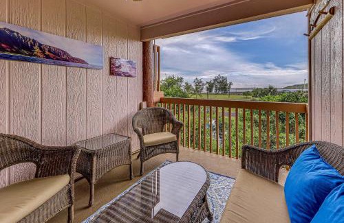 Nawiliwili Apartment | Walk to Kalapaki Beach Condo with Ocean and Mtn View!