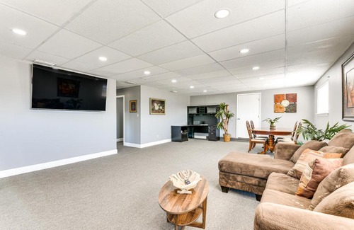 Wewahitchka House | Walk to Lake Fishing Retreat in Wewahitchka