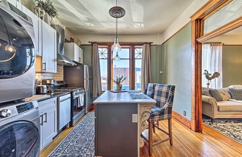 Laramie Condo | Walk to Shops & Restaurants: Dtwn Laramie Condo!