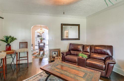 Pulaski House | Walk to UT Southern and Dtwn Pulaski Historic Home