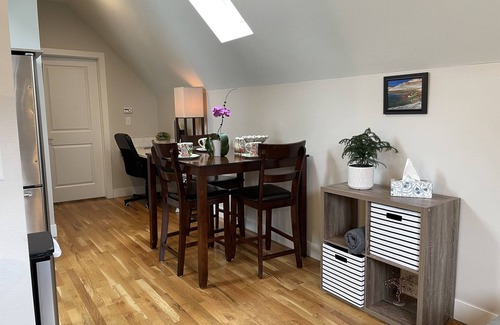 Cole Apartment | Walkable RiNo/Downtown - Modern Private Carriage House