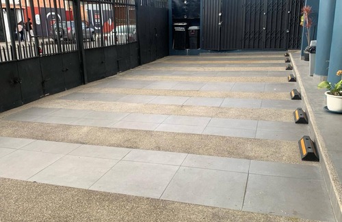 Cuenca Apartment | Walkable to Downtown/Stadium/Hosp. St Ines. 360 View of Cuenca - Room + Terrace